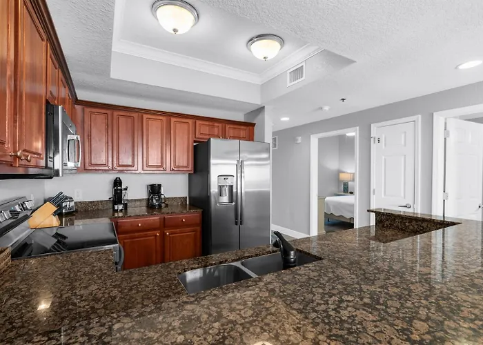 Apartment Crystal Shores West Beachfront 2 Bed Indooroutdoor Pool Free Daily Activities *