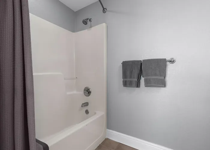 Crystal Shores West Beachfront 2 Bed Indooroutdoor Pool Free Daily Activities Apartment Gulf Shores
