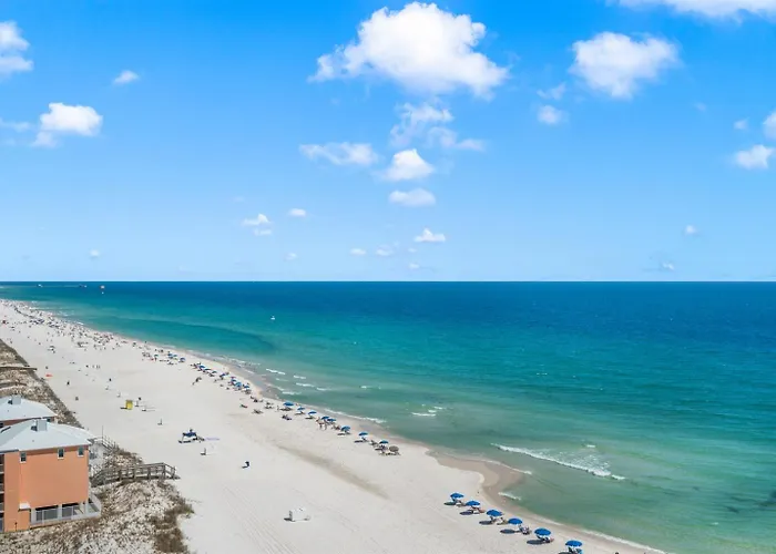 Apartment Crystal Shores West Beachfront 2 Bed Indooroutdoor Pool Free Daily Activities *