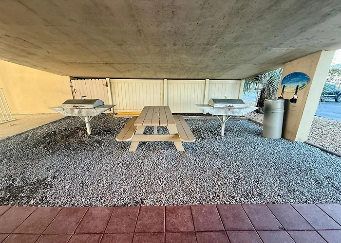 Apartment Crystal Shores West Beachfront 2 Bed Indooroutdoor Pool Free Daily Activities Gulf Shores